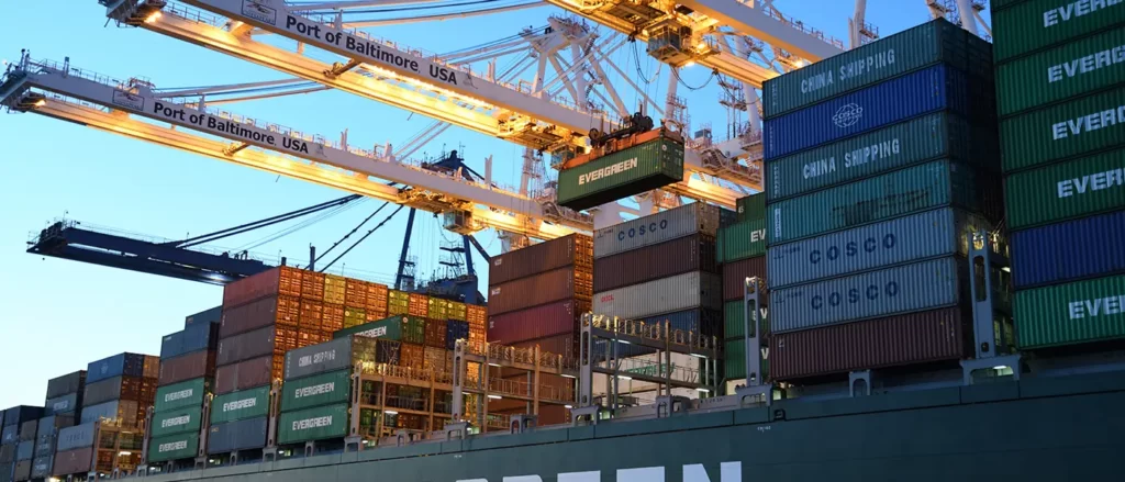 Diving Deep: Contract Logistics vs. Freight Forwarding