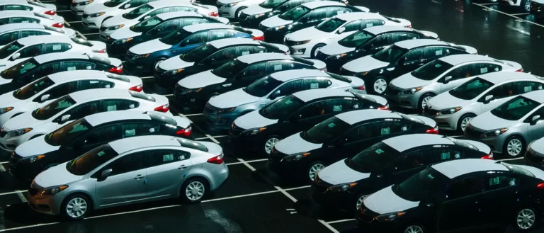 cars-in-lot